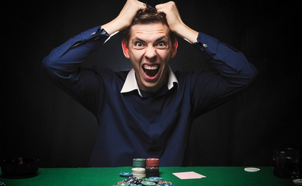 Tipps, um Tilt beim Poker zu besiegen